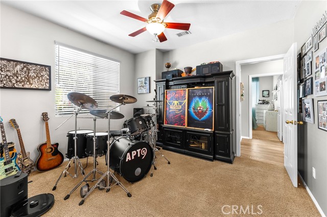 Detail Gallery Image 17 of 38 For 26361 Camino Largo, Moreno Valley,  CA 92555 - 4 Beds | 2 Baths