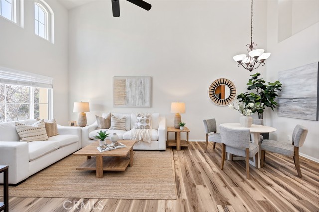 Detail Gallery Image 5 of 42 For 29049 Portland Ct, Temecula,  CA 92591 - 2 Beds | 2/1 Baths