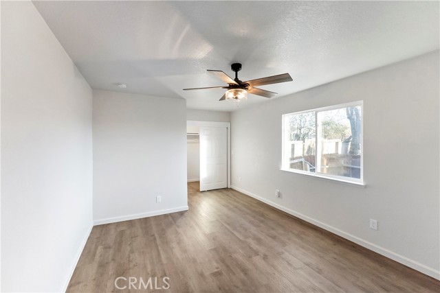 Detail Gallery Image 16 of 22 For 129 W Atchison, Fresno,  CA 93706 - 3 Beds | 2 Baths