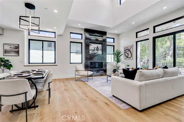 Detail Gallery Image 7 of 44 For 2005 Mathews Ave a,  Redondo Beach,  CA 90278 - 4 Beds | 5 Baths