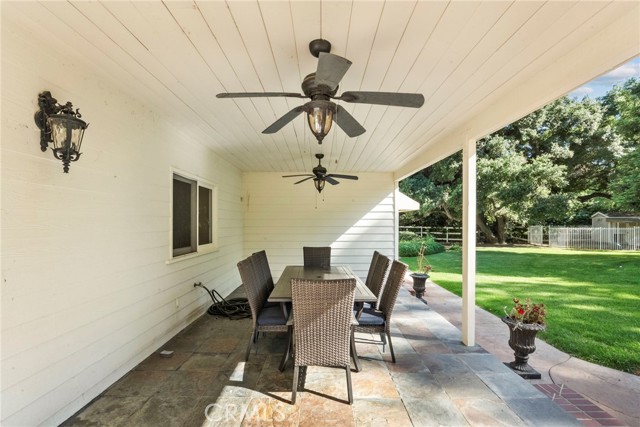 26675 MacMillan Ranch Road, Canyon Country CA: https://media.crmls.org/medias/f0318e46-0e9e-4e30-afe2-341da1ee0744.jpg