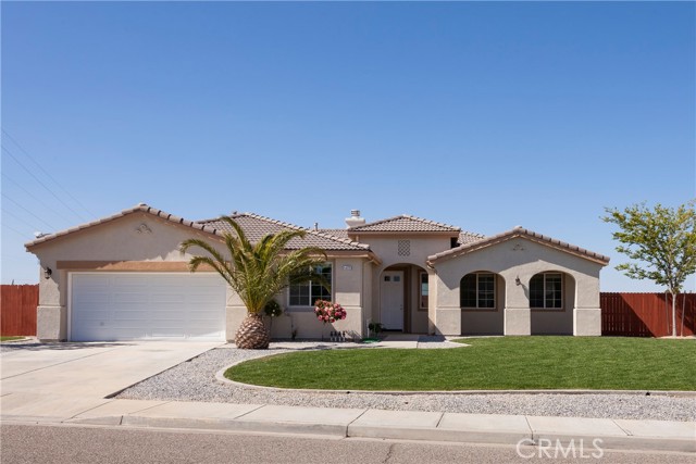 Detail Gallery Image 1 of 23 For 14626 Mulberry St, Hesperia,  CA 92345 - 4 Beds | 2 Baths