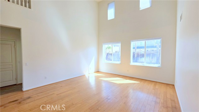 Detail Gallery Image 7 of 31 For 6536 Laurel St, Corona,  CA 92880 - 5 Beds | 3 Baths