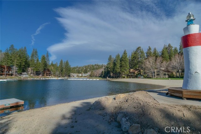 Detail Gallery Image 35 of 37 For 27821 Peninsula Dr #312,  Lake Arrowhead,  CA 92352 - 4 Beds | 3 Baths