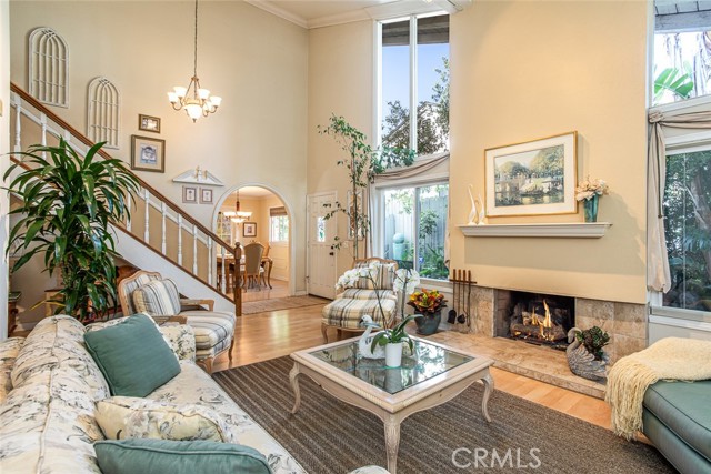 22435 Silver Spur, Lake Forest CA: https://media.crmls.org/medias/f037614f-7c00-43e9-b591-946cf6ccf8a7.jpg