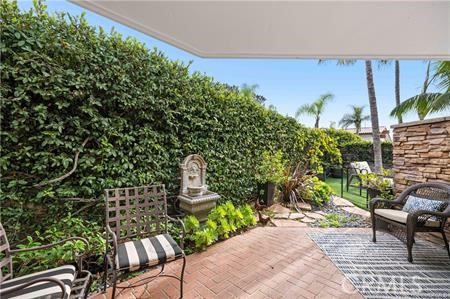 1030 Bayside Cove, Newport Beach CA: https://media.crmls.org/medias/f0380a25-9fbe-4cfd-8e8a-5639177a5180.jpg