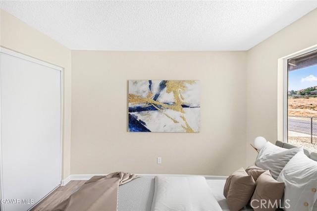 Detail Gallery Image 11 of 20 For 16509 Mackennas Gold Ave, Palmdale,  CA 93591 - 3 Beds | 2 Baths
