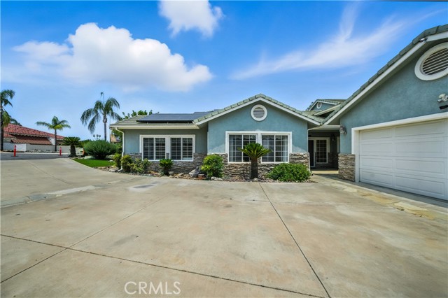 Detail Gallery Image 5 of 47 For 30700 Spyglass Way, Menifee,  CA 92587 - 5 Beds | 3/1 Baths
