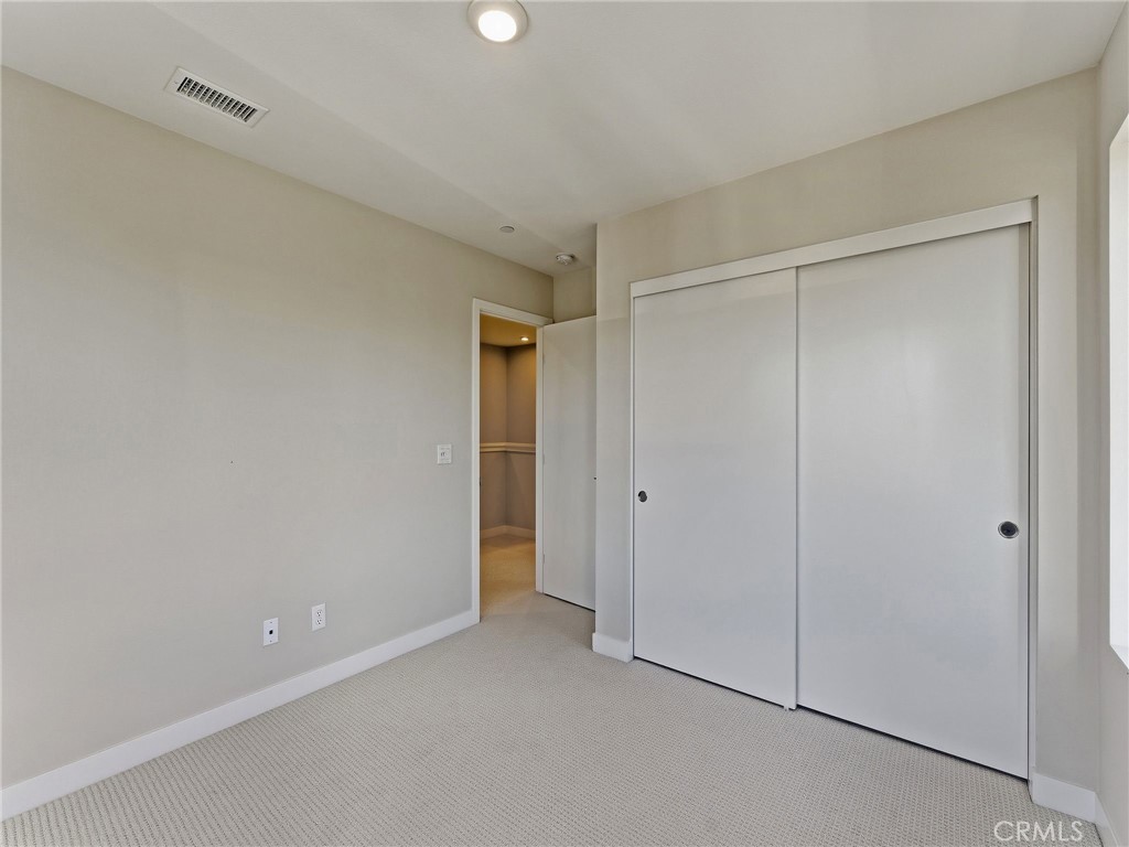 MLS #OC25245479 image #12