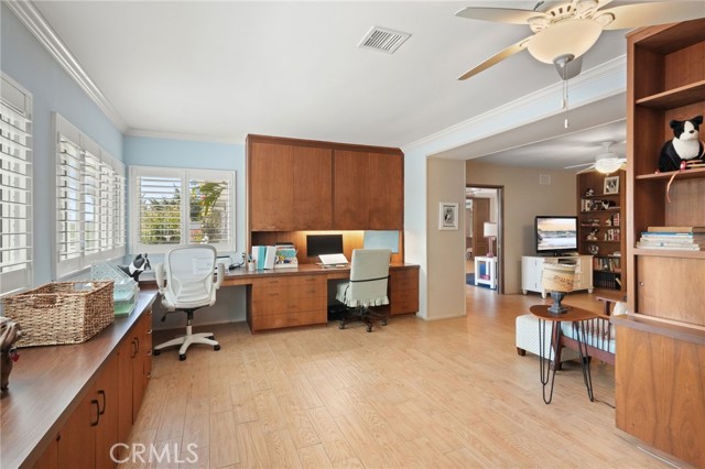 19250 Clymer Street, Porter Ranch CA: https://media.crmls.org/medias/f03af966-0a26-42be-b979-1aad178771a0.jpg