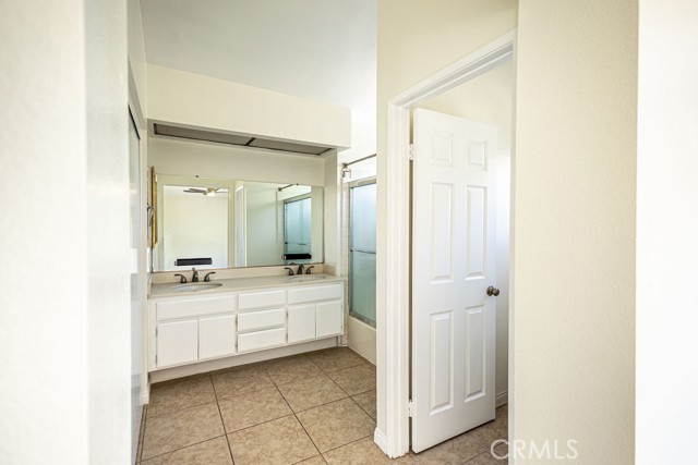 Detail Gallery Image 22 of 29 For 22532 Naranja, Moreno Valley,  CA 92557 - 4 Beds | 2/1 Baths