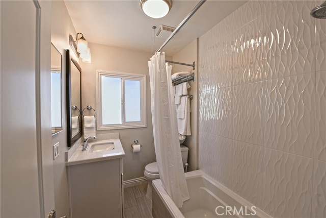 Detail Gallery Image 20 of 51 For 1319 Unit B W Bay Ave #B,  Newport Beach,  CA 92661 - 1 Beds | 1 Baths