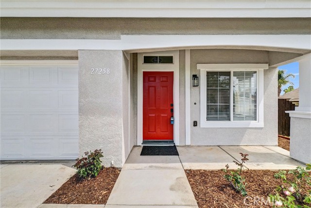 27258 Sierra Madre Drive, Murrieta CA: https://media.crmls.org/medias/f03e4e76-a054-4401-bf7d-d9821550518d.jpg