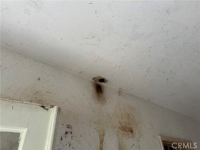 4058 Bledsoe Avenue, Culver City CA: https://media.crmls.org/medias/f03eeb3c-16e5-41f8-80c0-e0fb2186a9e9.jpg