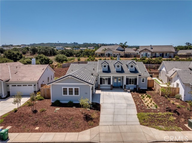 Detail Gallery Image 5 of 41 For 1422 Black Oak Dr, Santa Maria,  CA 93455 - 4 Beds | 3/1 Baths