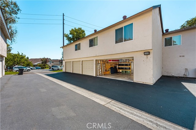 5497 E Willow Woods Lane, Anaheim CA: https://media.crmls.org/medias/f03f20a4-2d9d-4351-9560-bef7bd1e4013.jpg