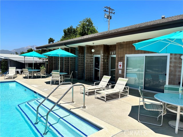 Detail Gallery Image 8 of 25 For 1202 Loma Dr #8,  Ojai,  CA 93023 - 2 Beds | 2 Baths