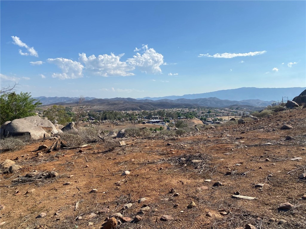 1 Lookout Circle, Perris, California 92570, ,Land,For Sale,1 Lookout Circle,CRIG22217184