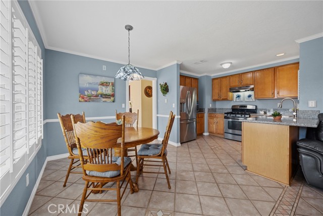 Detail Gallery Image 3 of 57 For 50 Amber Ct, Redlands,  CA 92374 - 3 Beds | 2 Baths