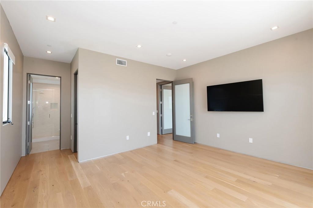MLS #SB26156845 image #28