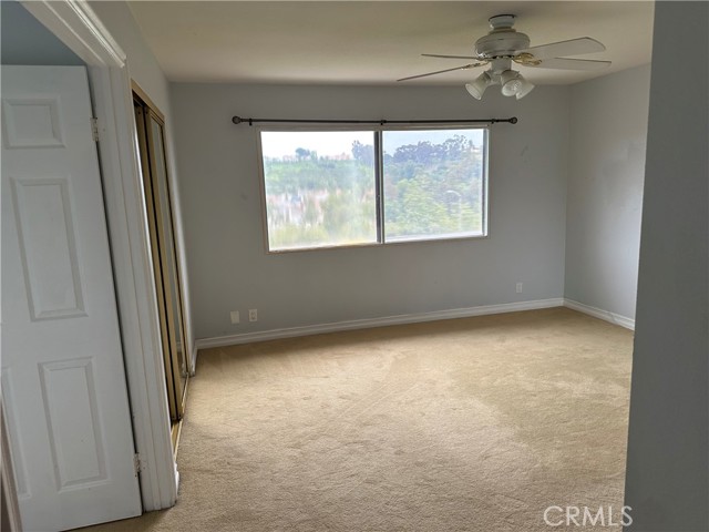 22142 Summit Hill Drive, Lake Forest CA: https://media.crmls.org/medias/f042962b-3d01-4569-b716-bf2e57131e96.jpg