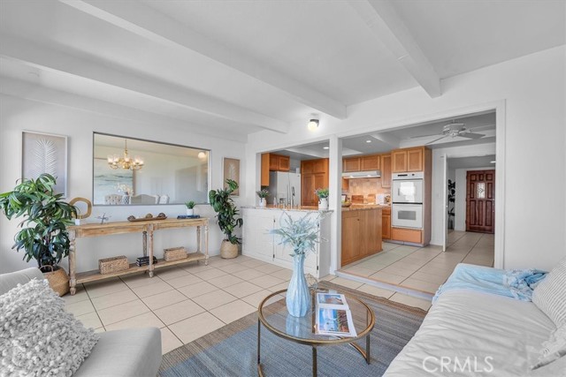 29127 Covecrest Drive, Rancho Palos Verdes CA: https://media.crmls.org/medias/f04315db-2a32-4312-9686-50caa28094e7.jpg