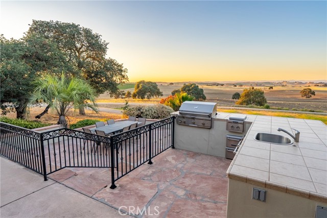 3520 Creston Road, Paso Robles CA: https://media.crmls.org/medias/f0432afd-9fcd-4e19-8499-144b3ec84b70.jpg