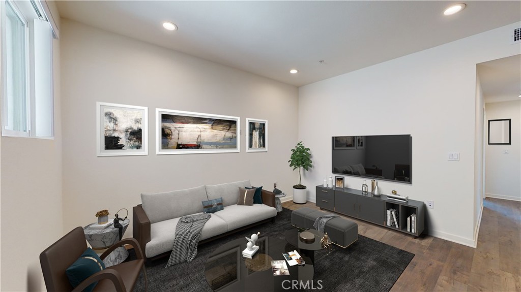 MLS #OC25280729 image #2