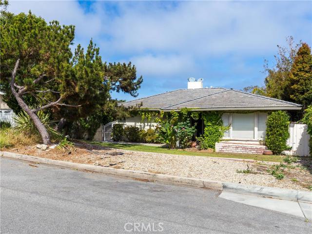 1733 Addison Road, Palos Verdes Estates, California 90274, 3 Bedrooms Bedrooms, ,1 BathroomBathrooms,Residential,Sold,Addison,SB16092393