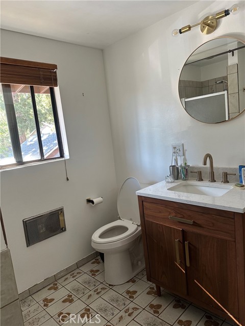 30 Bear Drive, Mt Baldy CA: https://media.crmls.org/medias/f0449da8-f13b-4932-9e2d-fd168569e082.jpg