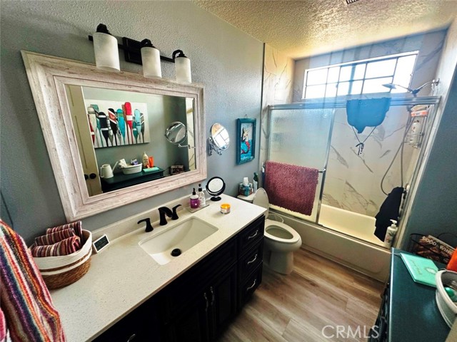 Detail Gallery Image 18 of 28 For 4909 New Castle Ln a,  Covina,  CA 91724 - 3 Beds | 2/1 Baths