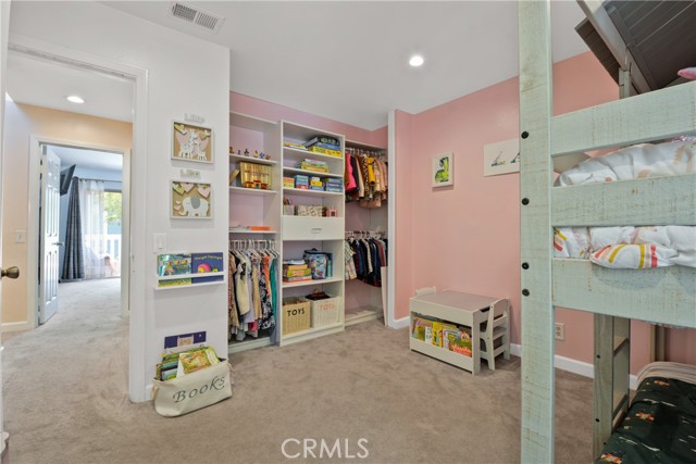 101 Abbeywood Lane, Aliso Viejo CA: https://media.crmls.org/medias/f0479ab5-8b08-4fec-9f3e-cbb848e04a48.jpg