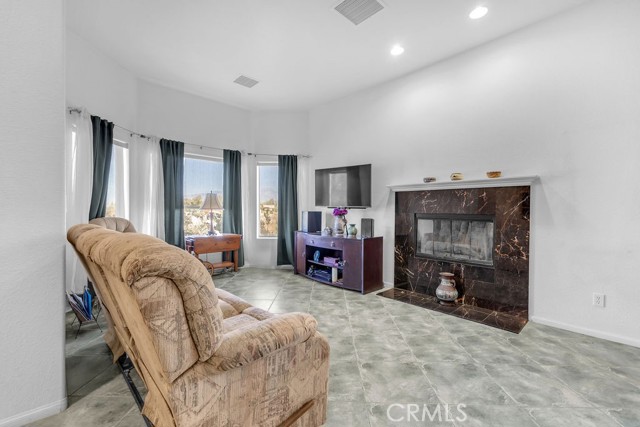 20980 Artesia Road, Desert Hot Springs CA: https://media.crmls.org/medias/f0479cbe-de09-4745-a1a2-5560e03d3cb8.jpg