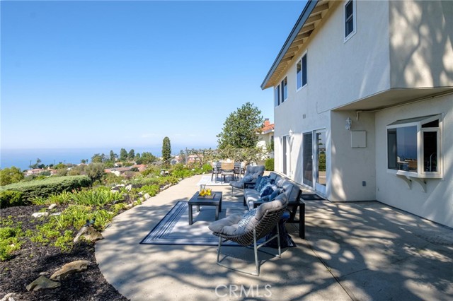 28737 Doverridge Drive, Rancho Palos Verdes, California 90275, 5 Bedrooms Bedrooms, ,1 BathroomBathrooms,Residential,Sold,Doverridge,PV24200538