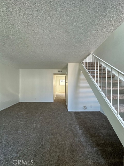 Detail Gallery Image 2 of 14 For 34 Elksford, Irvine,  CA 92604 - 2 Beds | 2 Baths