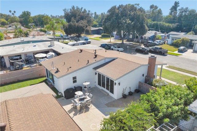 2430 Marber Avenue, Long Beach CA: https://media.crmls.org/medias/f04820cc-7c0f-40f2-a8f3-2551bb5cd666.jpg