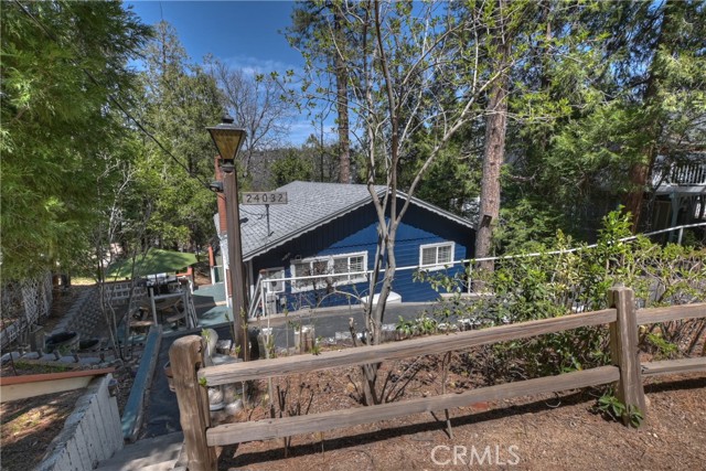 24032 Alpine Drive, Crestline, CA 92325