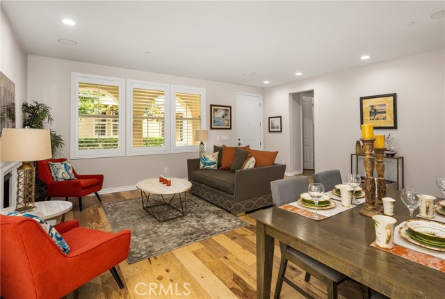 8315 Kendall Drive, Huntington Beach CA: https://media.crmls.org/medias/f04bba8e-0eb6-452a-8f67-e832d92f153e.jpg