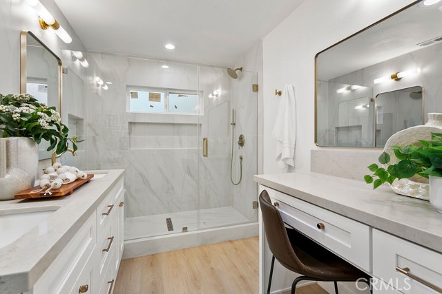 Detail Gallery Image 15 of 45 For 6091 Navajo, Westminster,  CA 92683 - 6 Beds | 5 Baths