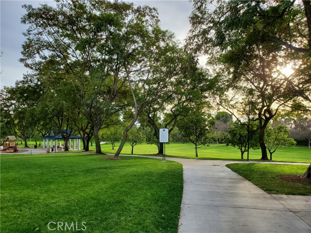 21981 Rimhurst Drive, Lake Forest CA: https://media.crmls.org/medias/f04c4543-8420-49a6-9993-098d43737ce0.jpg