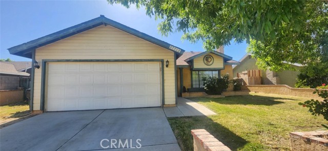 Detail Gallery Image 1 of 25 For 37713 Medea Ct, Palmdale,  CA 93550 - 3 Beds | 2 Baths