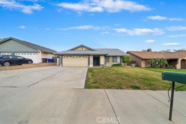 Detail Gallery Image 5 of 53 For 6959 Grove, Highland,  CA 92346 - 3 Beds | 2 Baths