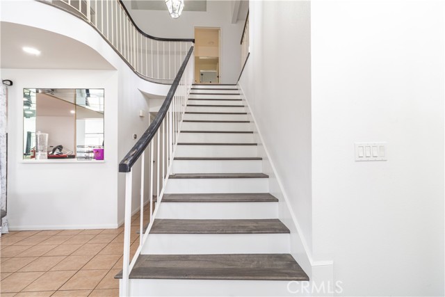 Detail Gallery Image 4 of 20 For 4511 Feather River Rd, Corona,  CA 92878 - 3 Beds | 3 Baths