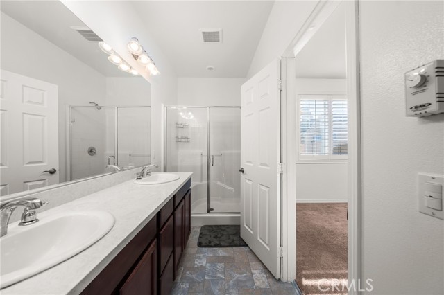 Detail Gallery Image 6 of 36 For 17705 Bittermint Dr, San Bernardino,  CA 92407 - 4 Beds | 3/1 Baths