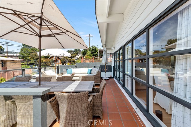 Detail Gallery Image 24 of 74 For 277 Pearl St, Laguna Beach,  CA 92651 - 3 Beds | 3 Baths