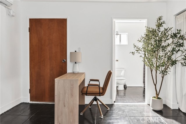 Detail Gallery Image 26 of 45 For 654 S Soto St, Los Angeles,  CA 90023 - 4 Beds | 4 Baths