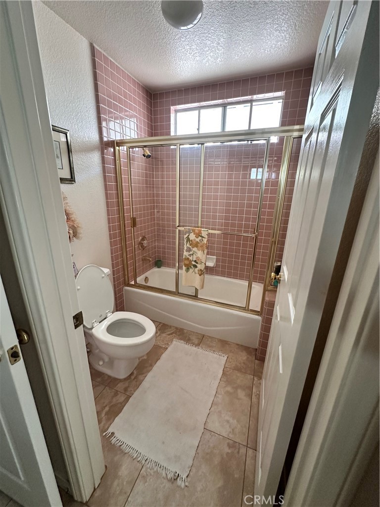 https://media.crmls.org/medias/f04e889b-6d24-4326-9ed2-d343e8e10eca.jpg?preset=X-Large