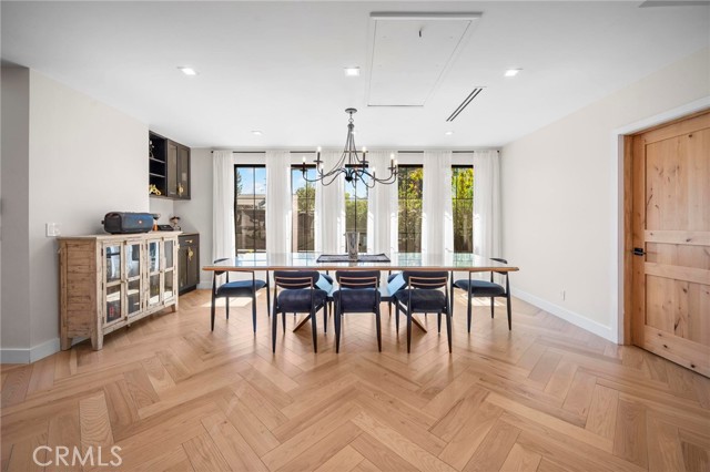 Detail Gallery Image 16 of 43 For 7911 Hillrose St, Sunland,  CA 91040 - 4 Beds | 3 Baths