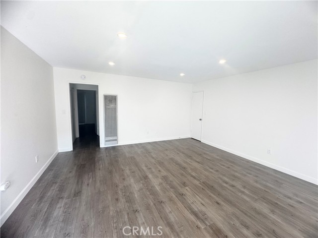 Detail Gallery Image 5 of 19 For 3175 Quartz Ln #3,  Fullerton,  CA 92831 - 2 Beds | 1 Baths