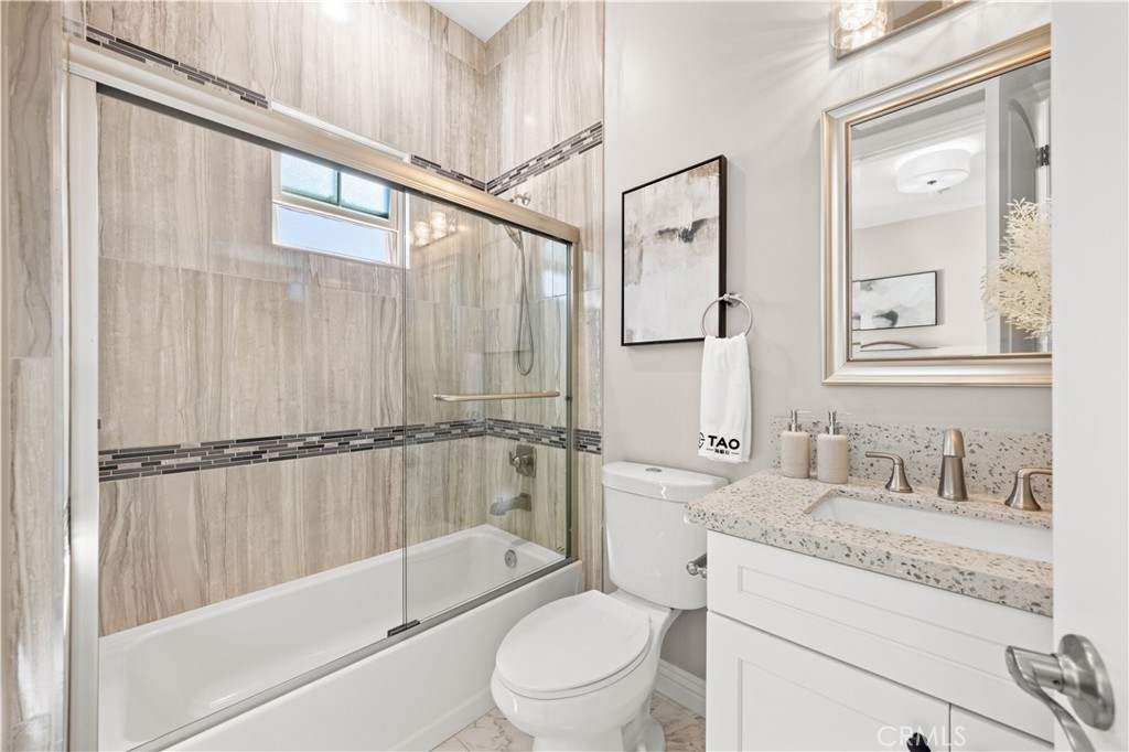 MLS #OC25239686 image #34